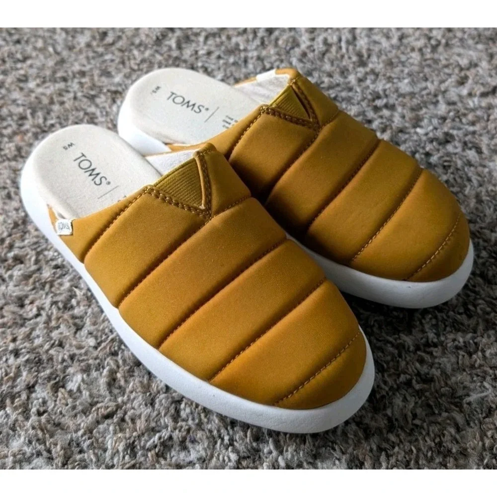 TOMS Women's Alpargata Mallow Puffer Mule | Yellow Size 5